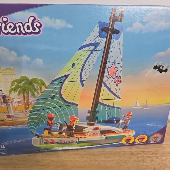 LEGO Friends Stephanie's Sailing Adventure Boat Set 41716 New/sealed - Picture 3 of 16